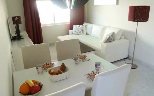 Apartment on the Beach in Vale Centianes
