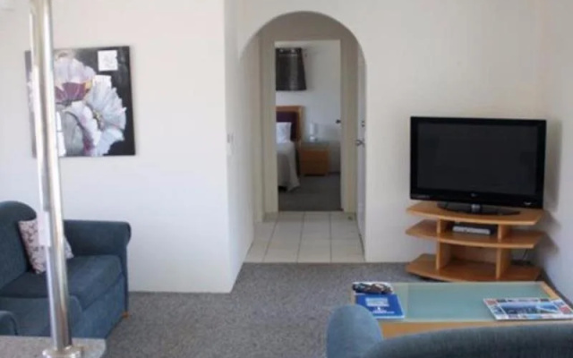 Mardi Gras Holiday Resort