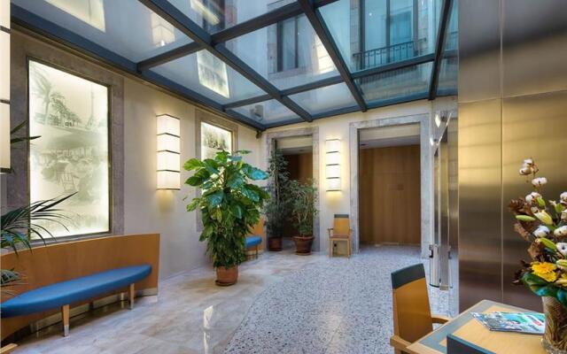 Del Mar Hotel вид на фасад