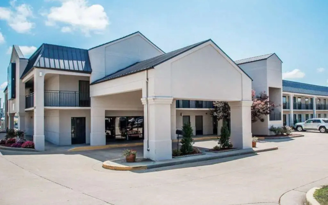 Quality Inn South