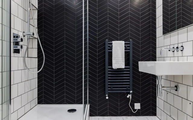 Vibrant Leicester Square 2BR - Netflix Nespresso