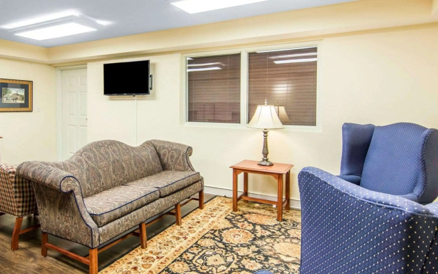 Bluegreen Vacations Patrick Henry Square, an Ascend Collection Resort