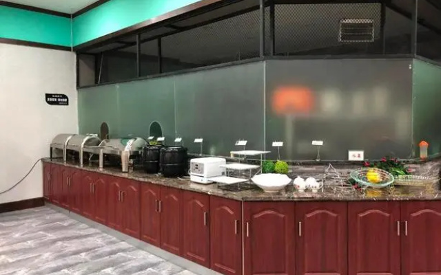 7Days Premium Yichang Railway Station East