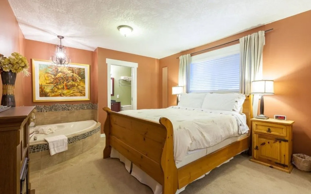 Creekside B & B