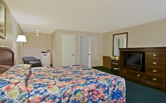 Americas Best Value Inn Neptune
