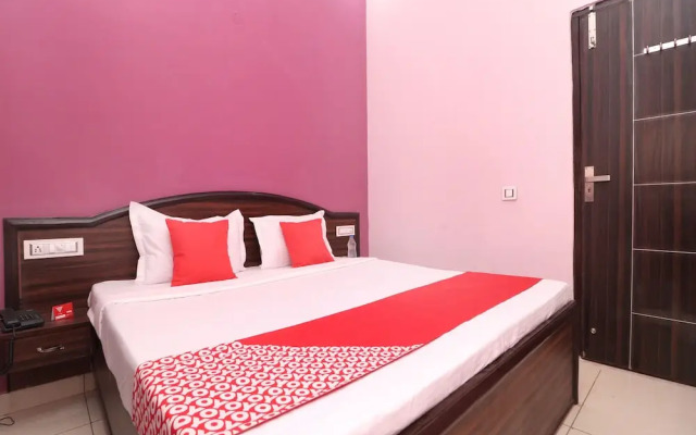 OYO 15127 Pryag Guest House