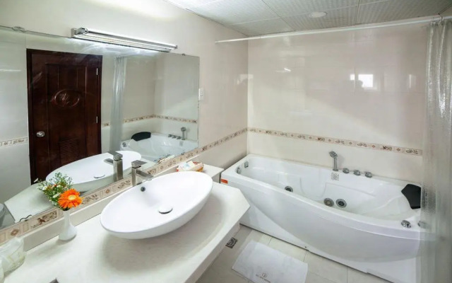 Saigon Hanoi Hotel