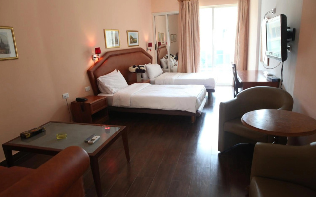 Dreams Suites