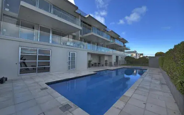One Ten Apartment 3