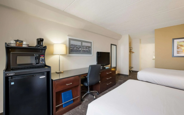Best Western Riverfront Inn