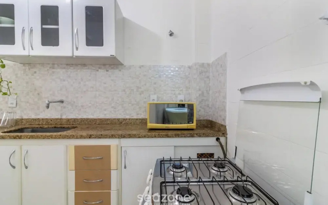 Cozy Apt 350m From Praia do Forte Ecf0306