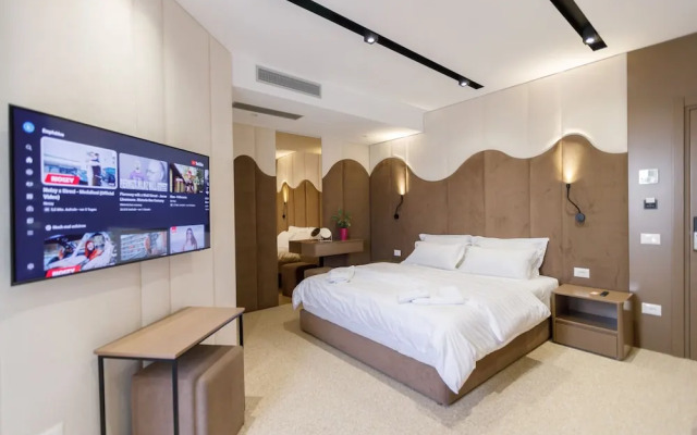 Portside Hotel
