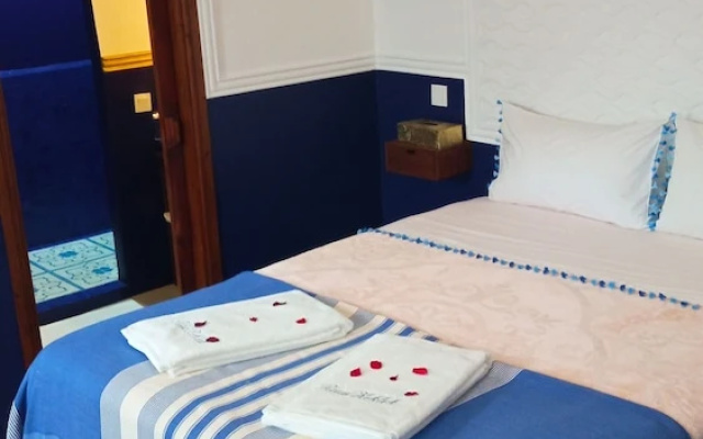 Riad Heklek- Essaouira