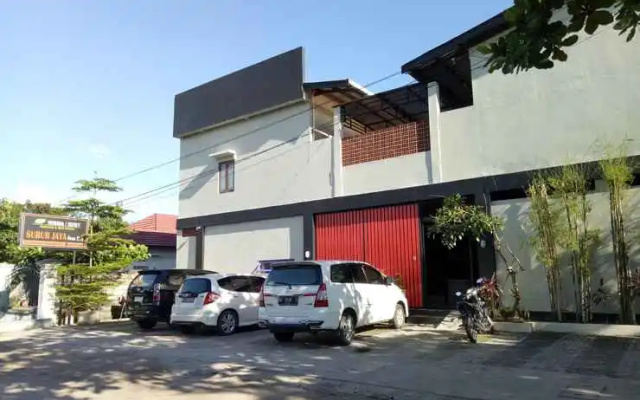 Suja Cikditiro Guesthouse