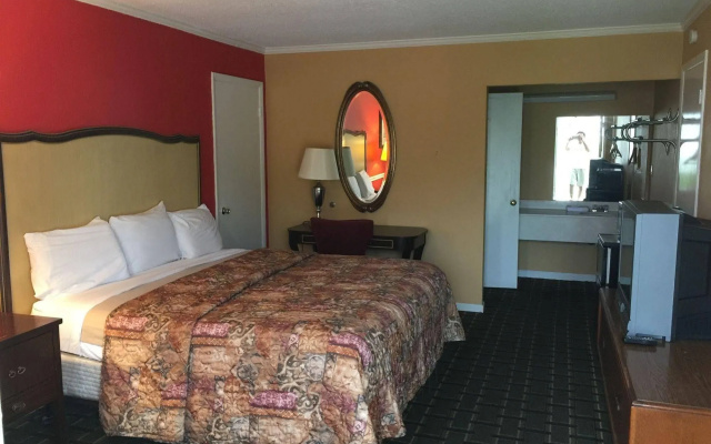 Greenwood Inn