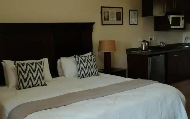 29 on St James Colonial Guest Lodge