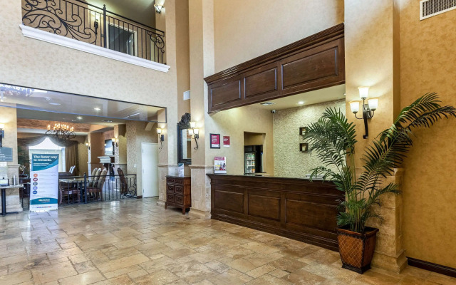 Comfort Suites Alamo - Riverwalk