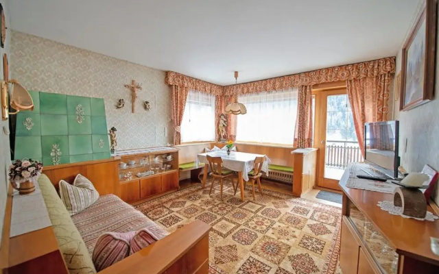 Apartment Raieta