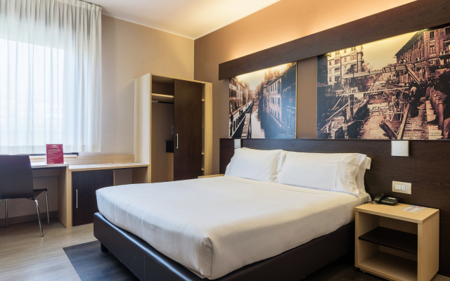 Отель B&B Milano Portello