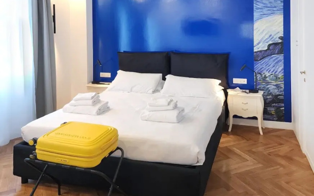 Prisma Rooms