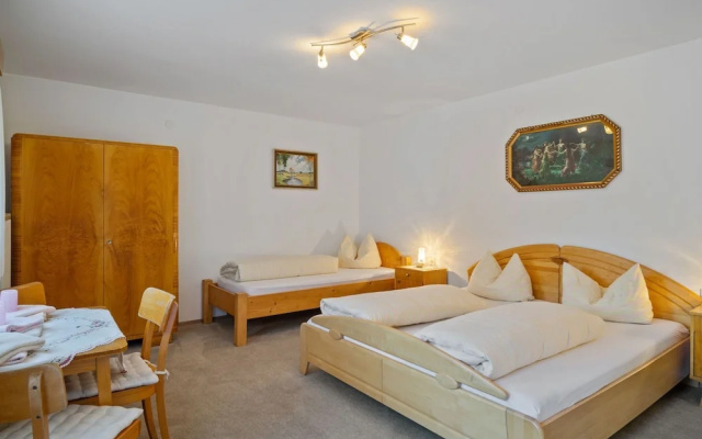 Vibrant Apartment Near Ski Area in Zell am Ziller