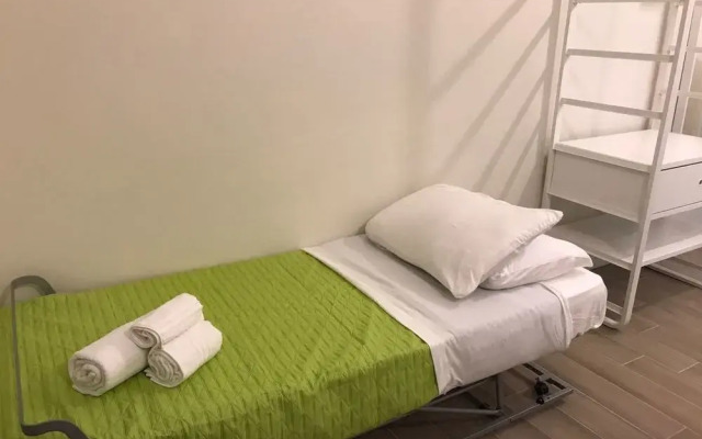 Bed&BikeRome Rooms