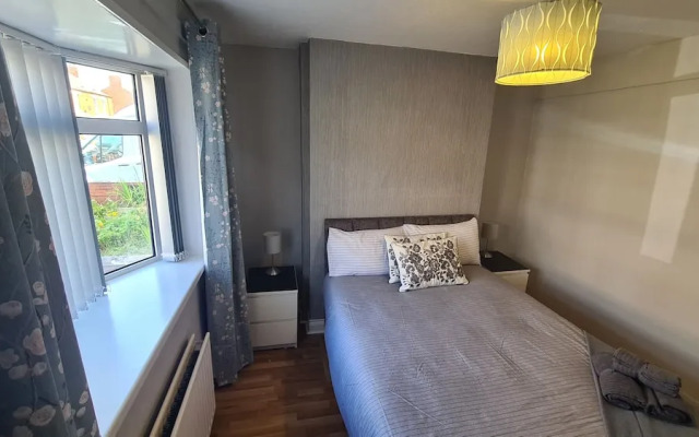 Ravenhill Town house  Belfast
