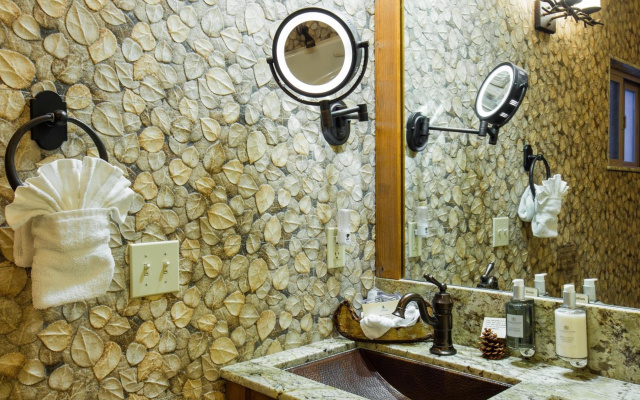 Cedar Glen Lodge