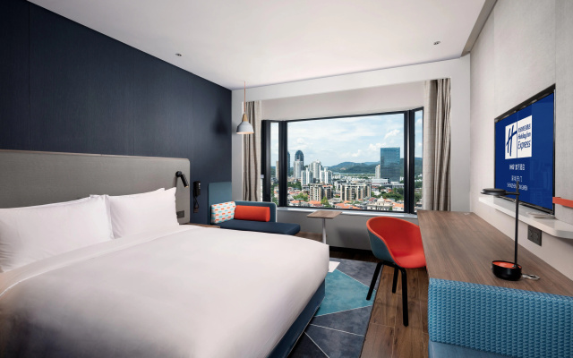 Holiday Inn Express Shenzhen Dongmen