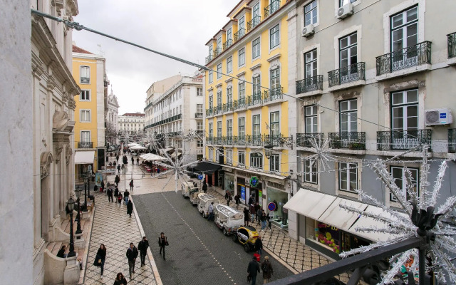 ALTIDO Elegant 2BR Apt w/workspace nearby Baixa-Chiado subway