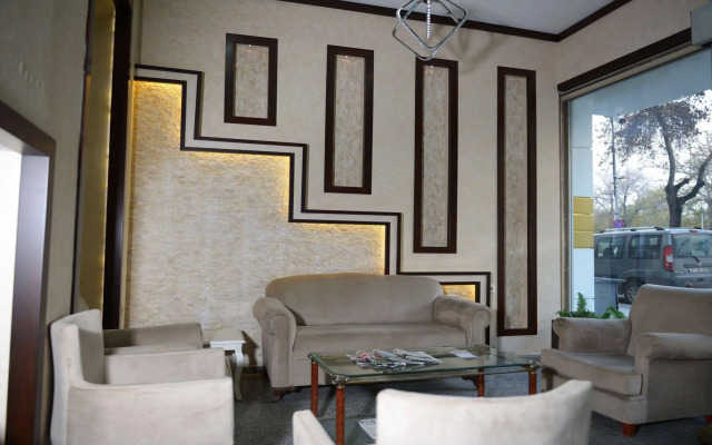 Kucuk Velic Hotel