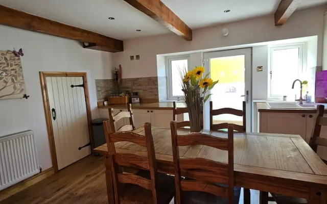 Delightful Space-view Farmhouse Astronauts Lodge