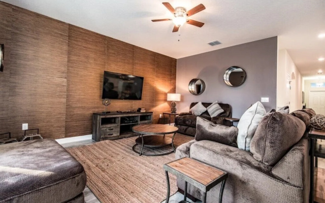 6-Bedroom Villa in Davenport 1626MVD
