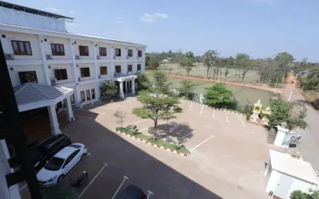 Khounmixay Hotel