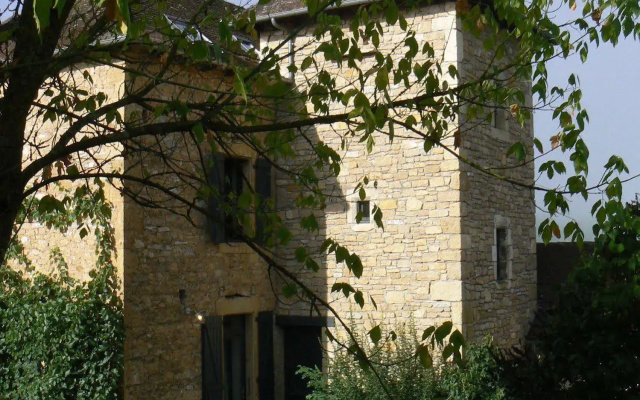 Hotel La Bastie D Urfe