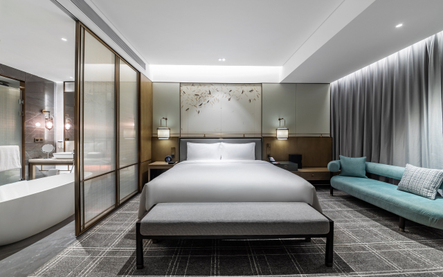 HUALUXE Xi an Chanba by IHG