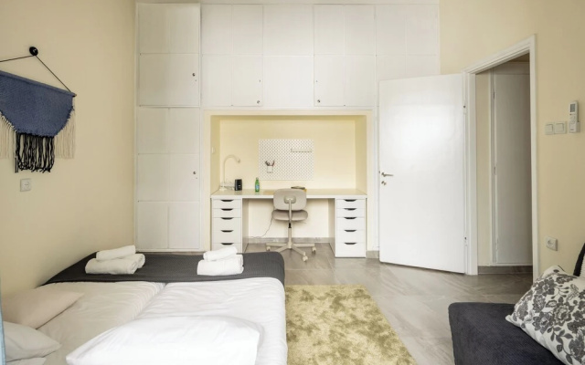 Eclectic Rabin Square Apt by Sea N' Rent