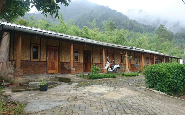 Penginapan Gambo