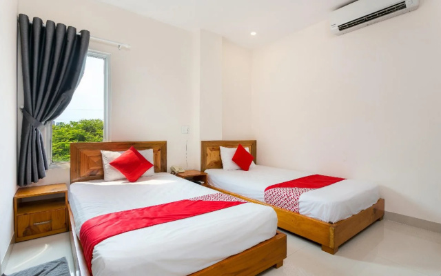 Sunshine Beach Hotel By OYO Rooms