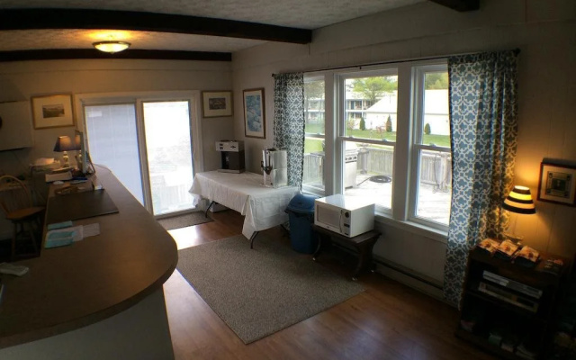 Bourne's Ocean Acres Ogunquit