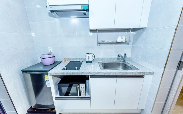 Jeju Dolce Pension and Guest House