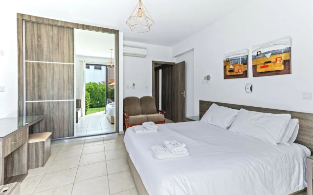 Platzia Beach Villas