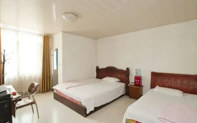 Linyi Longwang Hotel