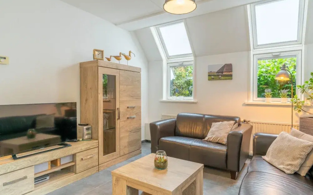 Tastefully and Modernly Furnished 5-person Bungalow