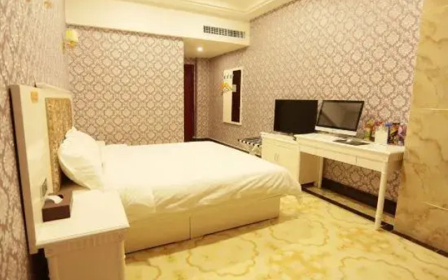 Jia County Jinhong Zhixing Hotel