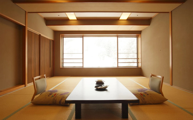 Hotel Choeikan