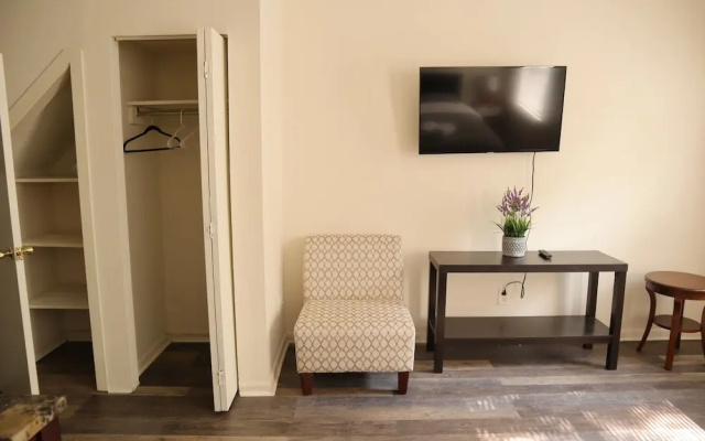 Rittenhouse Suites