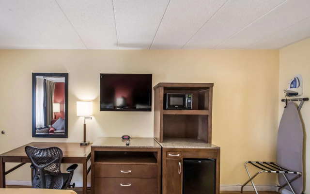 Econo Lodge Kearney - Liberty