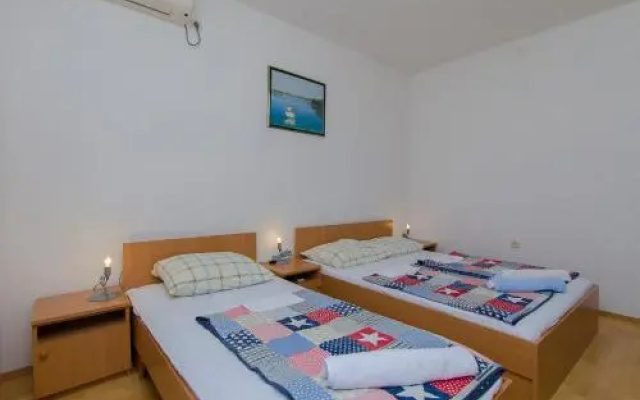 Apartments Bilo