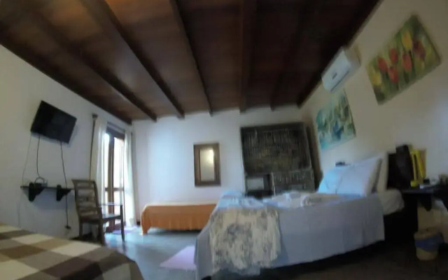 Pousada Casa das Rosas